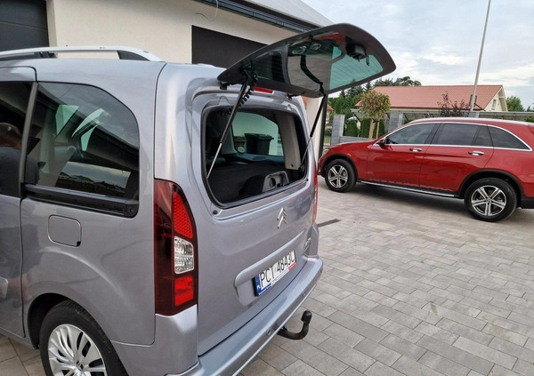 Citroen Berlingo cena 46800 przebieg: 143448, rok produkcji 2016 z Radzionków małe 254